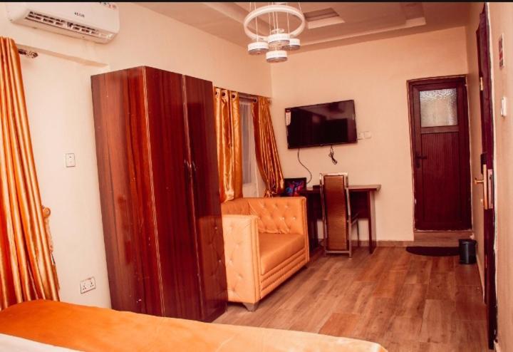 Hotel D Ritz Owode Ede Экстерьер фото