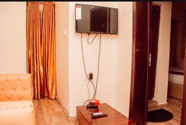 Hotel D Ritz Owode Ede Экстерьер фото
